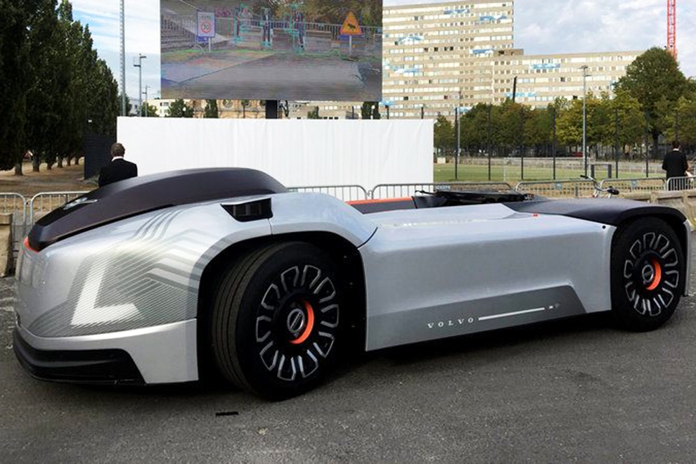 Беспилотная фура Volvo без кабины - Vera